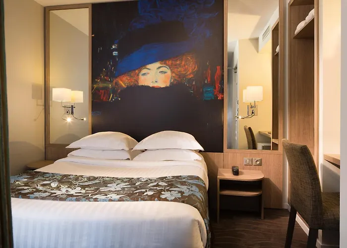 Hotel Turenne Le Marais Paris